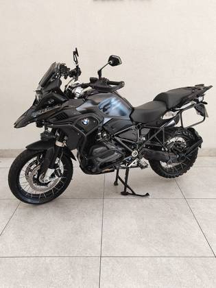BMW R 1250 GS TRIPLE BLACK 